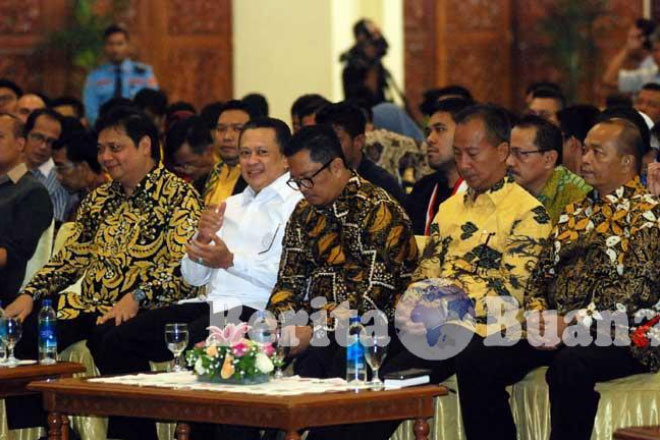 Diskusi Fraksi Golkar