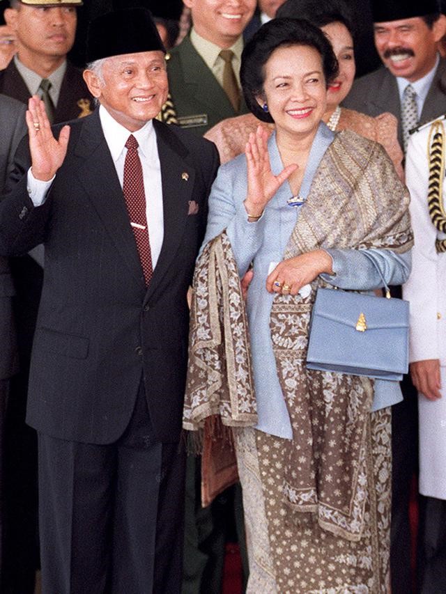 Habibie & Ainun